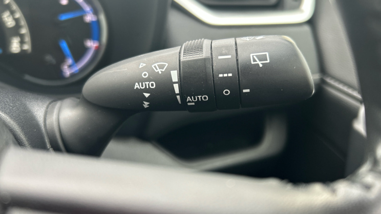 Toyota RAV4 2.5 VVT-i Hybrid Design 5dr CVT 2WD Hybrid Estate